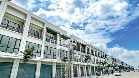 Shophouse for sale, Chip Mong Park Land 50m