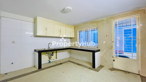 🏘 ផ្ទះល្វែង នៅជិតផ្សារចាក់អង្រែក្រោម ត្រូវការលក់បន្ទាន់ខ្លាំង