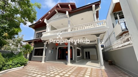 Villa available for rent in Boeng Kengkang