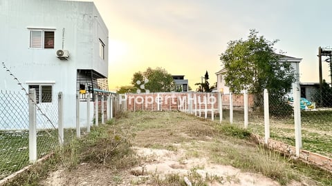 ដីលក់បន្ទាន់ចុះពីផ្លូវជាតិ 500m ជិតរង្វង់មូលផ្ការំដួលក្រុងសៀមរាប