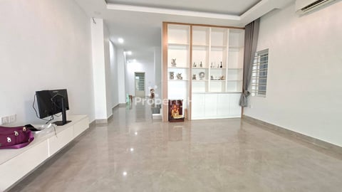 ផ្ទះសម្រាប់ជួល