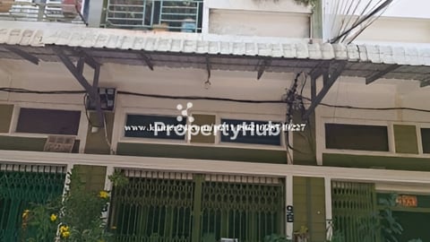 ផ្ទះជួល House for rent (ម្តុំច្បារអំពៅ) បុរី វេងឡុង