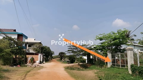 ដីលក់បន្ទាន់ទីតាំងល្អតម្លៃក្រោមទីផ្សារពីមុនលក់38,000$លូវចុះនៅ36000$ចរចារ ប្លង់រឹ