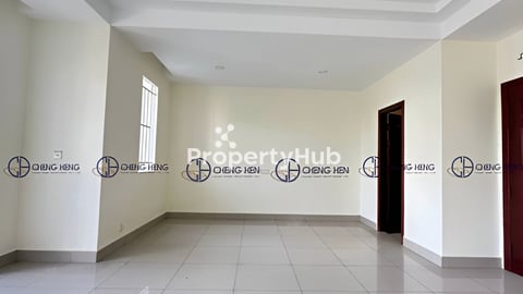 វីឡាភ្លោះកែង សម្រាប់ជួលនៅបុរីភ្នំពេញថ្មី