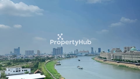 Vue Aston Condo at Koh Norea / Studio Room