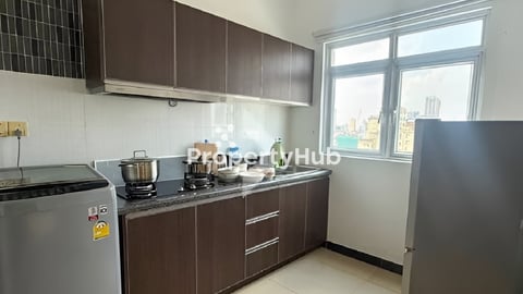 🏢 Spacious 2 Bedroom Condo for Rent in Khan 7 Makara
