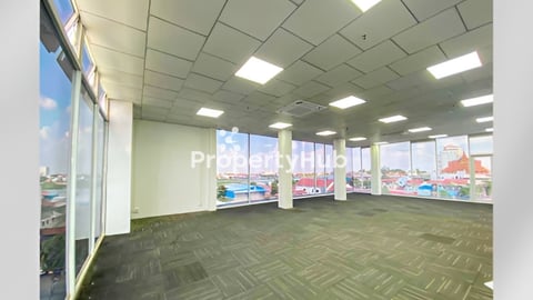 ការិយាលស័យជួលនៅ សង្កាត់ចាក់អង្រែក្រោម Office space for rent at Chak angre Krom (