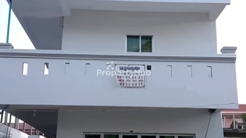 បន្ទប់ជួល