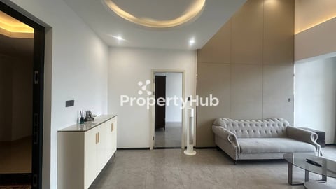 Luxury 3 Bedroom 3 Bathroom Penthouse in Srah Chak Daun Penh