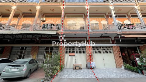 🏘 ផ្ទះល្វែង នៅជិតផ្សារទំនើបស្ទឹងមានជ័យថ្មី ត្រូវការលក់បន្ទាន់ខ្លាំង