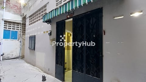 ផ្ទះលក់ក្រោមតម្លៃទីផ្សារ