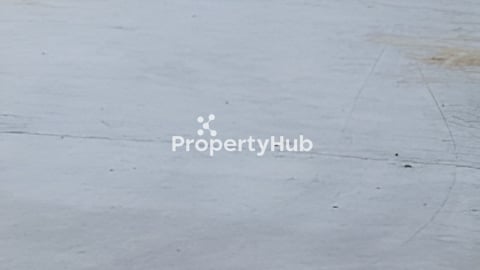 នៅជិតព្រលានប្រហែល13km និងជិតរមណីដ្ធានទន្លេបាទី