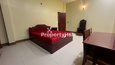 ទីតាំង ៖​ បន្ទប់រឺofficeសម្រាប់ជួលនៅម្ដុំផ្សារអូរឬស្សី