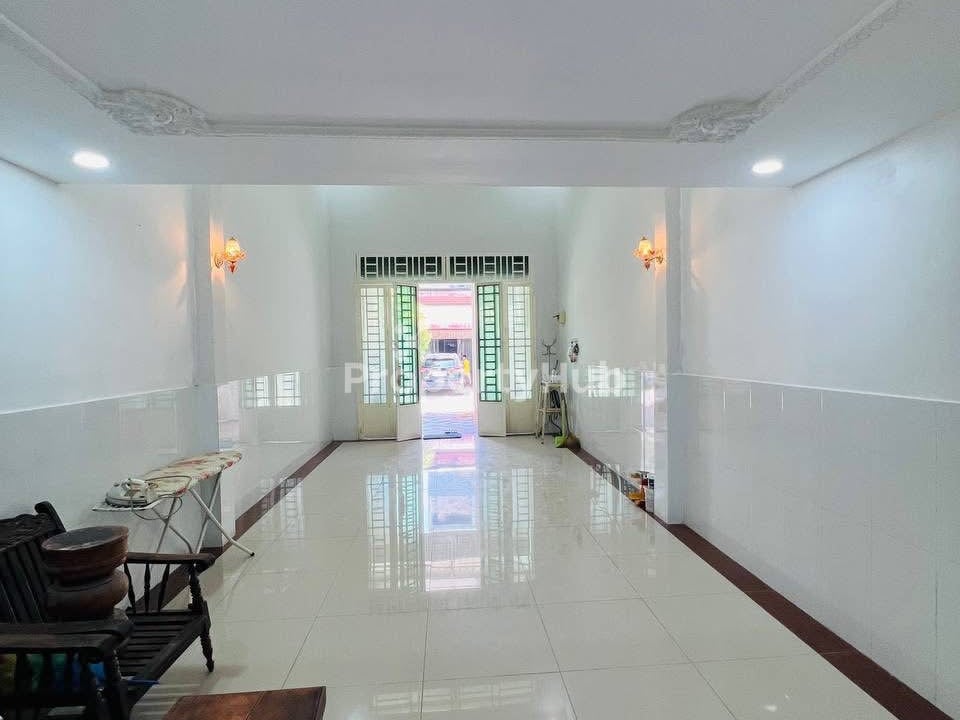 រូបភាពអចលនទ្រព្យទី 2