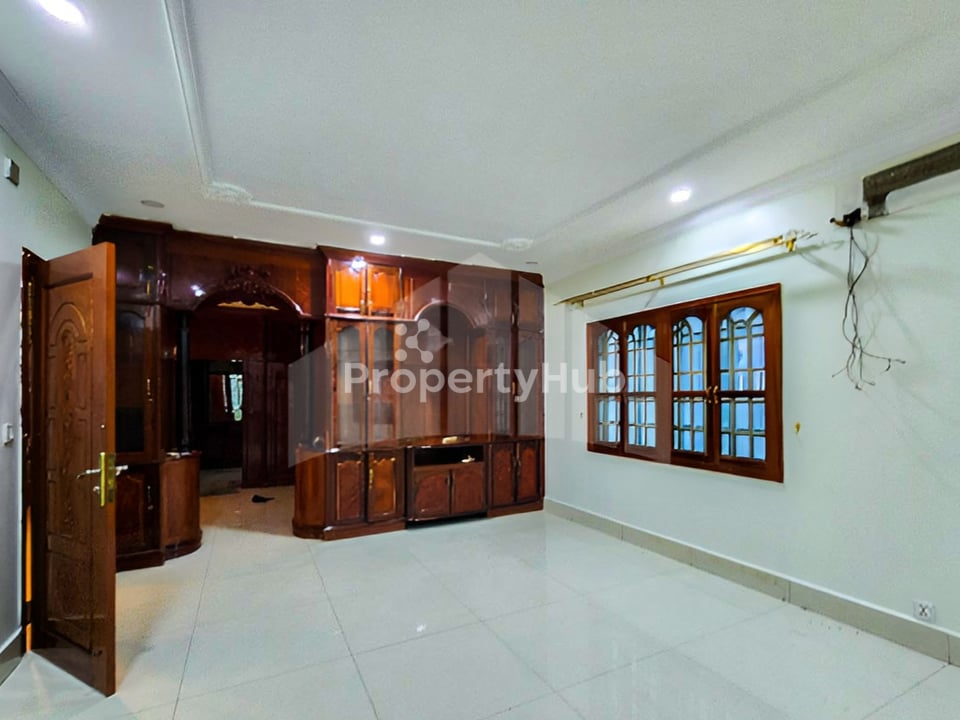 រូបភាពអចលនទ្រព្យទី 4