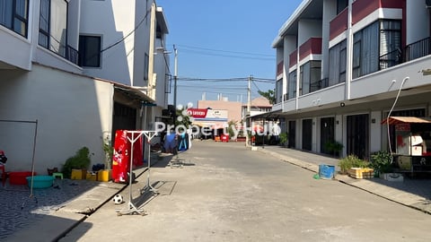 ផ្ទះលក់បន្ទាន់​​ (បុរីសាន់នី)