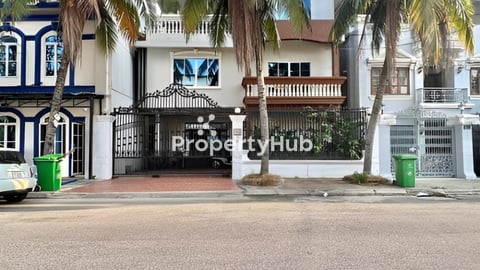 វីឡាលក់បន្ទាន់នៅដូនពេញជិតវិមានឯករាជ្យ