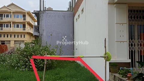 ដីសម្រាប់លក់ ទំហំ 5m x 15m (75m2)