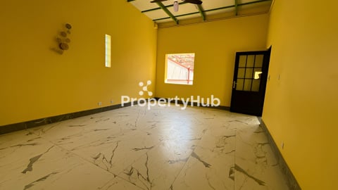 New House for Rent (Office Space)