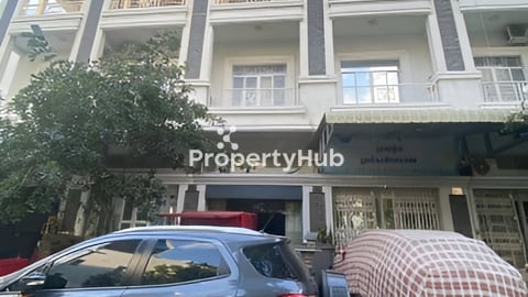 ផ្ទះល្វែងក្នុងបុរីវ៉ារីណា ត្រូវការលក់បន្ទាន់