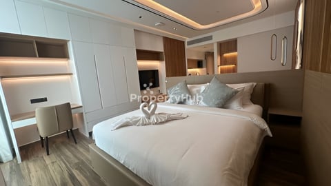 Brand new condo for rent near Russian market