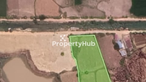 ដីលក់កណ្តាលស្ទឹងជិតប្រលានថ្មី ( ប្រលាយ 62 )