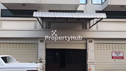 ផ្ទះអាជីវកម្មជួល ឬ លក់