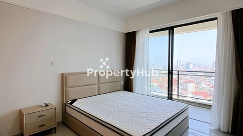 ខុនដូRomdual City ទីតាំងនៅទឹកថ្លា