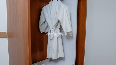 1BR New Condo For rent at Teuk Tla