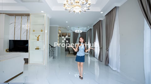 វីឡាទោល ྀིྀིྀིྀིྀི