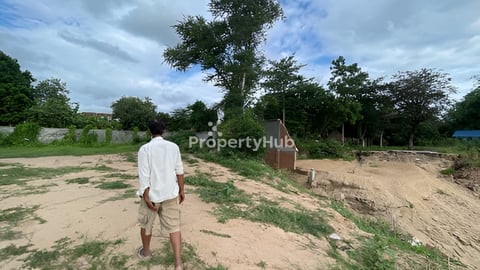 ដីលក់បន្ទាន់ ទីតាំងល្អ ជាប់មាត់ទន្លេ មើលឃើញស្ពានព្រែតាម៉ាក់