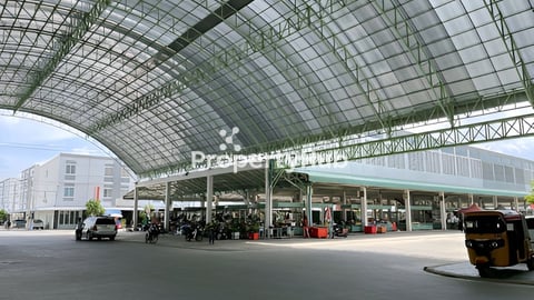 ផ្ទះបង់រំលោះសុទ្ធឥតមានការប្រាក់