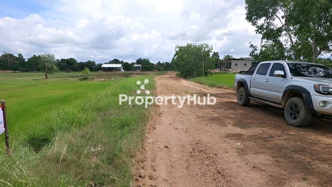 ដីលក់ ដូរឡានក៏បាន