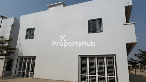 ផ្ទះអាជីវកម្មកែងសំរាប់ជួលលើផ្លូវធំ Rental Price: $350/month