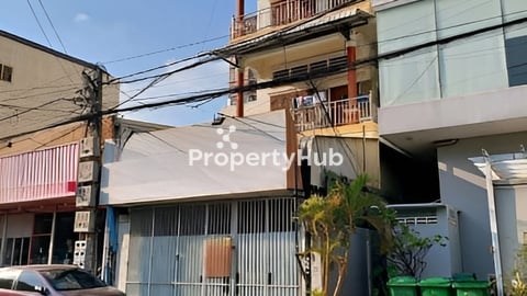 ផ្ទះលក់បន្ទាន់នៅទួលទំពូង ចំណូល 1100$តម្លៃ 32មុឺន ចរចាទំហំ 6m x 23mTelegram 09644