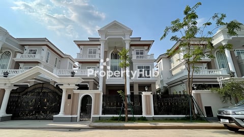 King Villar for rent in PH60m