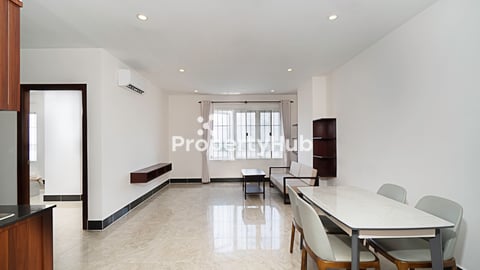 2-Bedroom Apartment for Rent in Chroy Changva