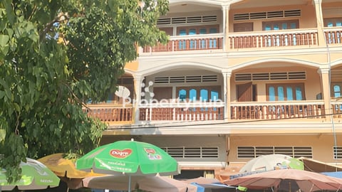 ផ្ទះល្វែងសំរាប់លក់ឫជួល