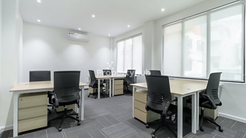 Serviced Office for Rent, Ideal for 8 People in Doun Penh – Fully Furnished
