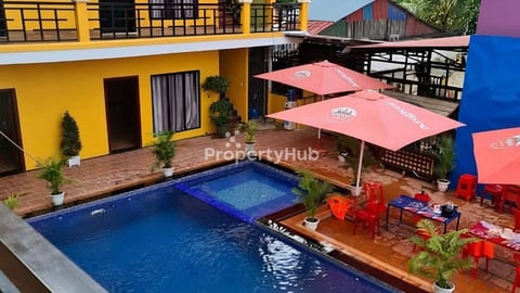House and land for sell at Sangkat 1