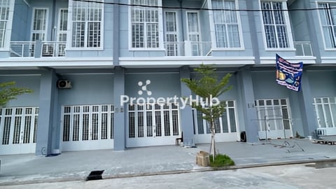 ផ្ទះល្វែងលក់ 🥰ក្រោយស្នងការផ្លូវជាសុផារ៉ា, បុរីរចនា,៥នាទី ដល់ អុីអន២🥰