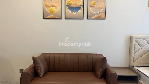 SenSok- Condo Studio for rent at Crown Towers 