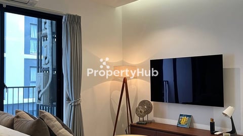 Beautiful 1 Bedroom Apartment For Rent at Urban Village Phase I