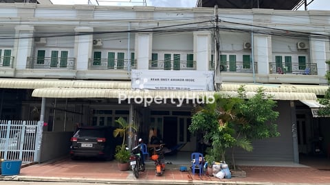 🏡ផ្ទះលក់បន្ទាន់ នៅ បុរី រំចេកអូឌឹម