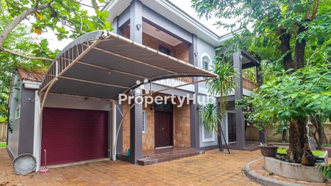 Villa 4BR for Sale in Siem Reap, Svay Dangkum area