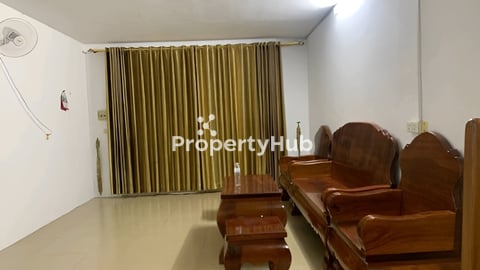 ផ្ទះជួលជាប់ផ្សារបុរីរុងរឿង ជ្រោយចង្វារ