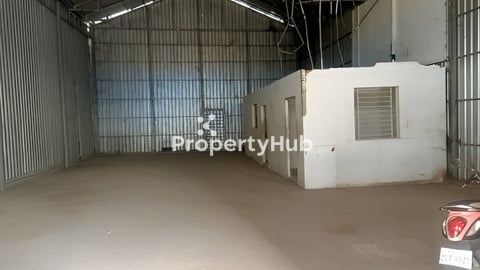 ឃ្លាំងជួលនៅចំការដូង