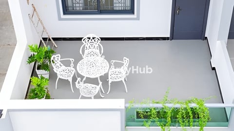 ផ្ទះថ្មីស្អាត 100% ផ្ទះបង់ដាច់ជាមួយបុរីស្រាប់