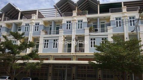 ផ្ទះ No.C904 ផ្ទះសម្រាប់លក់បន្ទាន់ តំលៃ: 150000$