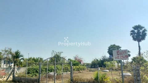 ដីលក់បន្ទាន់ 10*20 ត្រឹម10នាទីពីសាលាសង្កាត់ពន្សាំង